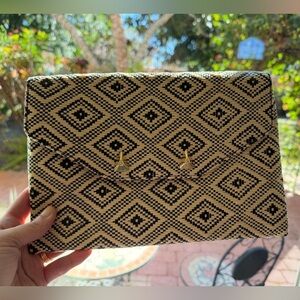 Stella & Dot envelope clutch